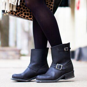 Pre-Loved Frye Engineer 8R boots Black size 6